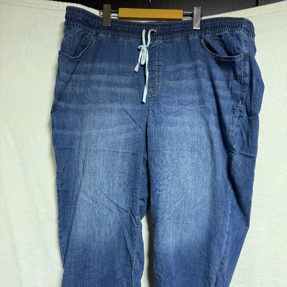 Lane Bryant Women's Wide Leg Pull On Capri Jeans Plus Size 26 Drawstring Stretch